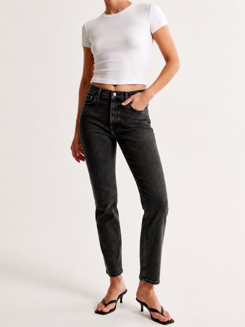 Abercrombie & Fitch The Mom High Rise Jean Black 30 Short